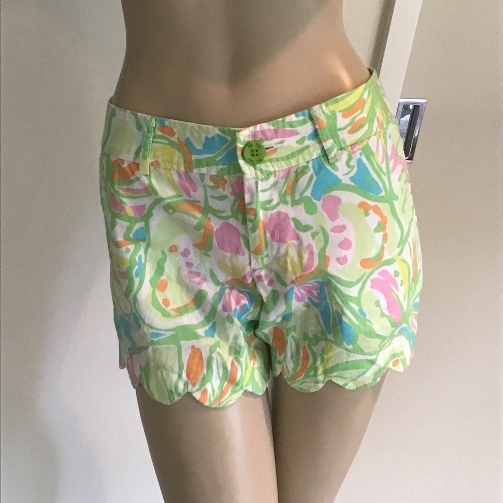 Lilly Pulitzer Multicolor Floral Elephant Ears Buttercup Shorts 0